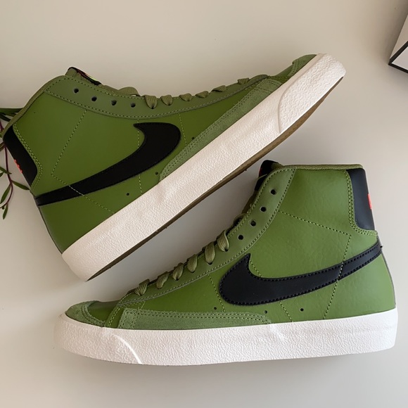 New Nike blazer mid asparagus green sneakers - Picture 6 of 8